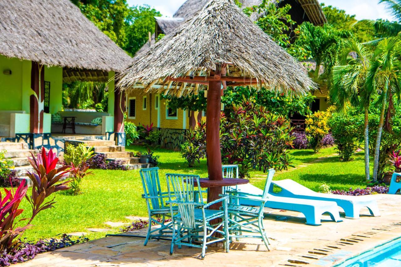 Oasis Diani Beach Villas Eksteriør billede