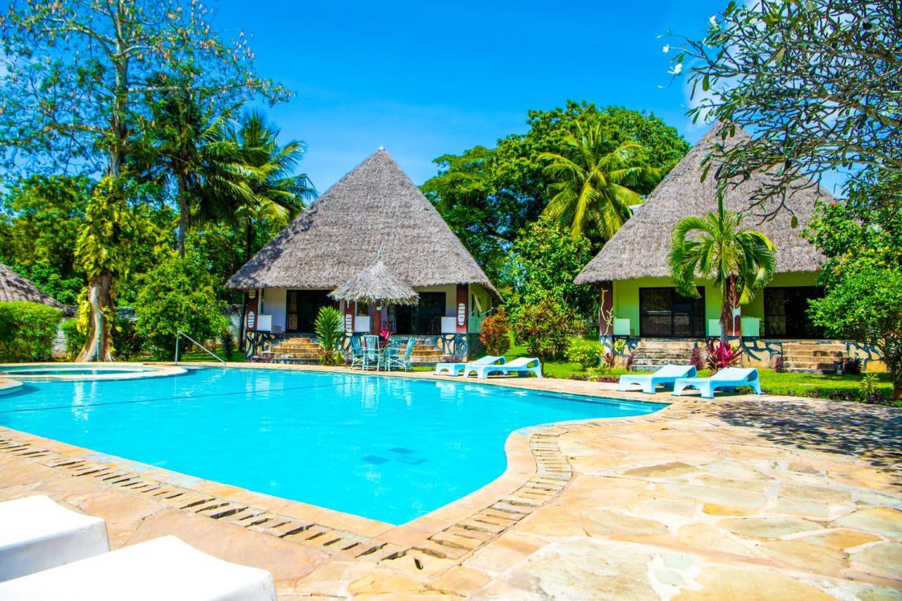 Oasis Diani Beach Villas Eksteriør billede